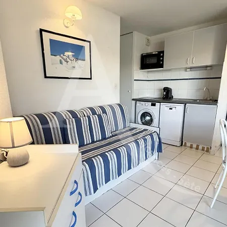 1 Chambre, Dernier Etage Avec Asc, Clim, Res Avec Piscine *