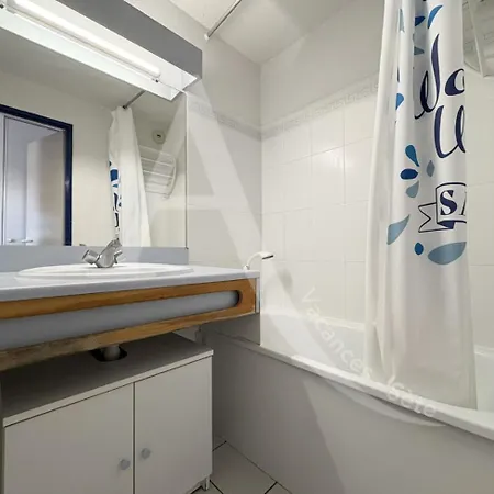 Apartment 1 Chambre, Dernier Etage Avec Asc, Clim, Res Avec Piscine *